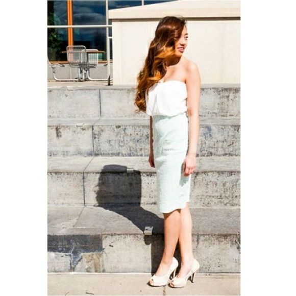 Floral Print Mint Dress - Picture 1 of 6